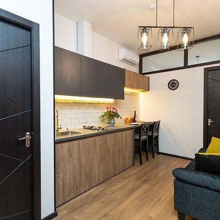 트빌리시 Wehost Cozy Nest 아파트 외부 사진